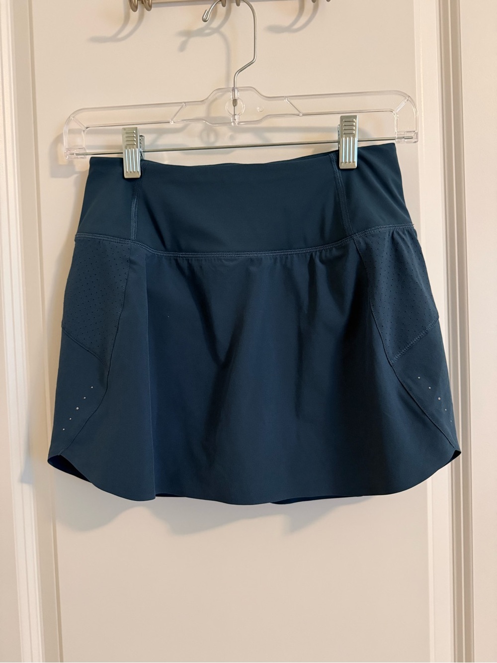 Athleta Run With it Skort, Size XXS, excellent condition
